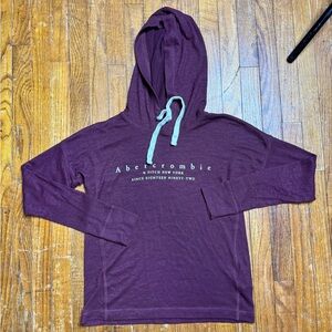 Women’s xs pullover soft Abercrombie hoodie